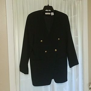 Chaus Black wool blazer